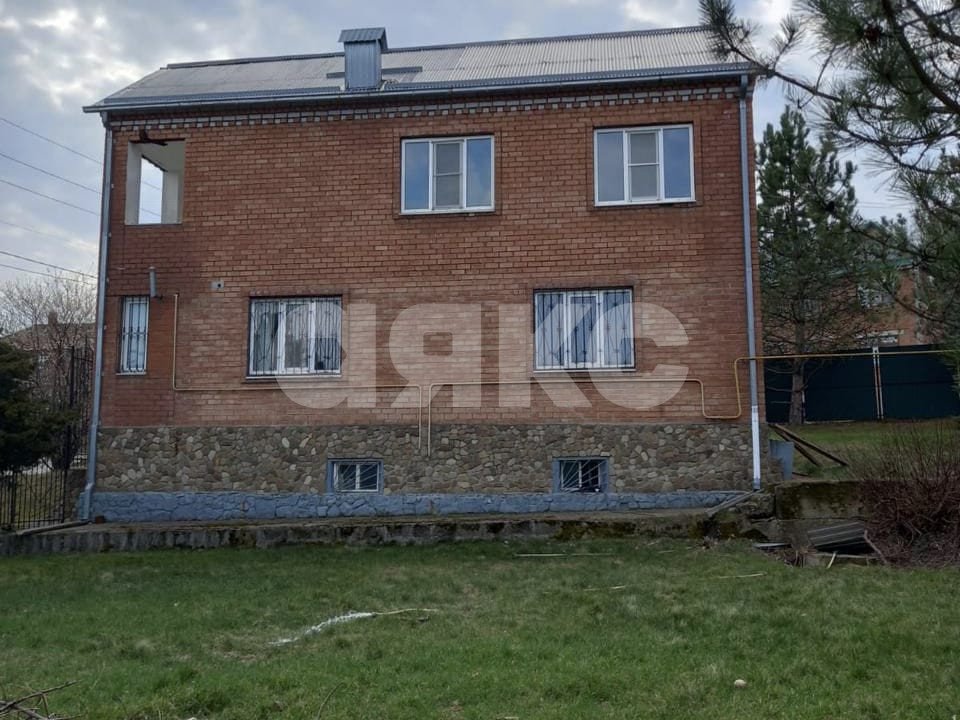 Фото №19: Дом 398 м² + 14 сот. - Горячий Ключ, Городская Больница, мкр. жилой комплекс Горячий, ул. Изумрудная