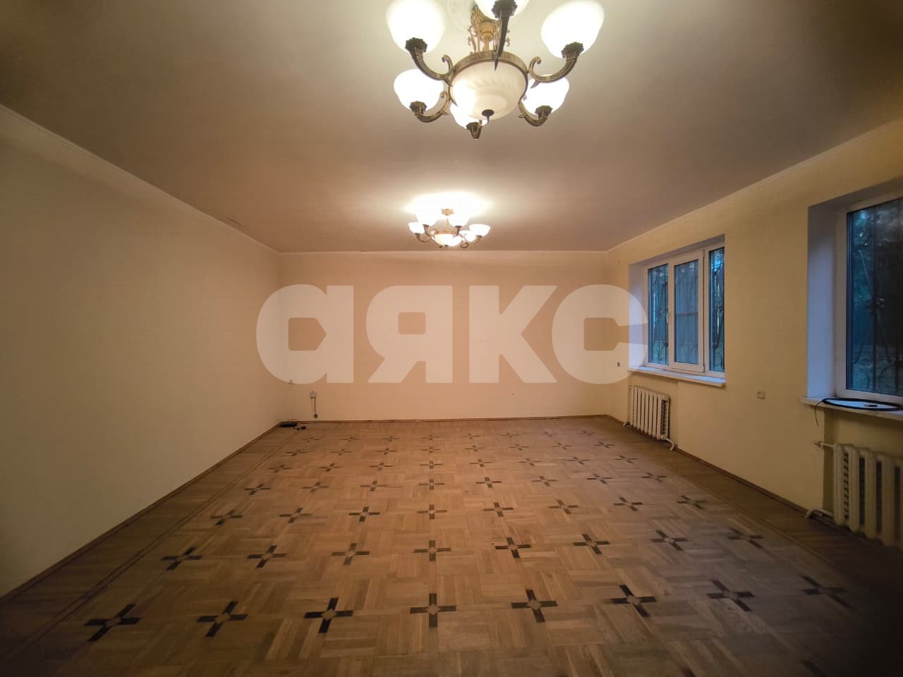 Фото №2: Дом 398 м² + 14 сот. - Горячий Ключ, Городская Больница, мкр. жилой комплекс Горячий, ул. Изумрудная