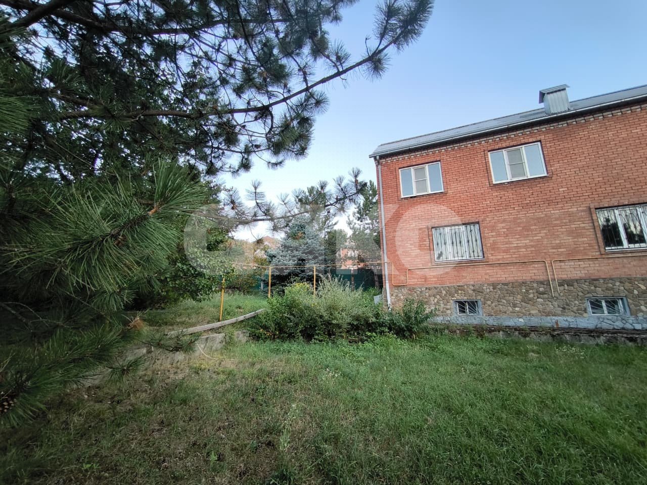 Фото №1: Дом 398 м² + 14 сот. - Горячий Ключ, Городская Больница, мкр. жилой комплекс Горячий, ул. Изумрудная