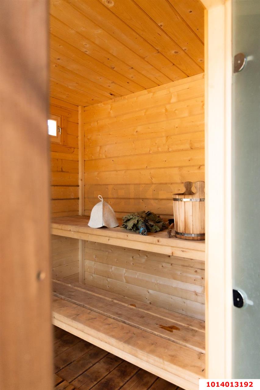 Фото №2: Коммерция 76 м² - Бакинская, ул. Овражная, 8