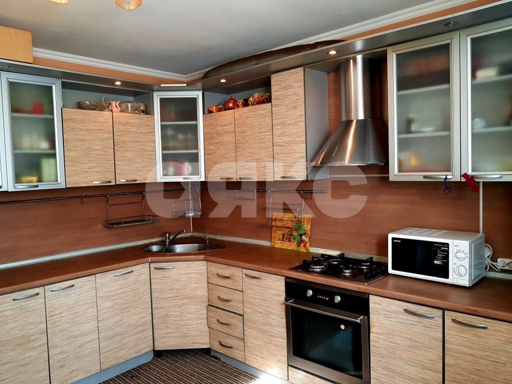 Фото №5: Дом 370 м² + 10 сот. - Горячий Ключ, Городская Больница, мкр. жилой комплекс Горячий, ул. Изумрудная