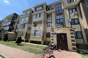 Фото №1: 1-комнатная квартира 39 м² - Горячий Ключ, мкр. Развилка, ул. Энгельса, 1/2к2