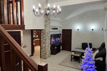 Фото №1: Студия 101 м² - Краснодар, мкр. Центральный, ул. Новокузнечная, 200