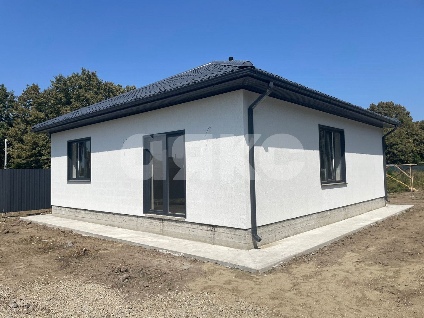 Фото №4: Дом 96 м² + 5 сот. - Саратовская, коттеджный  Зеленая Усадьба, п. коттеджный  Зеленая Усадьба, ул. Ореховая