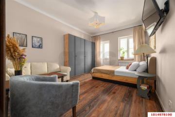 Фото №1: 3-комнатная квартира 54 м² - Краснодар, мкр. Западный внутригородской округ, ул. 1-я Линия Нефтяников, 4