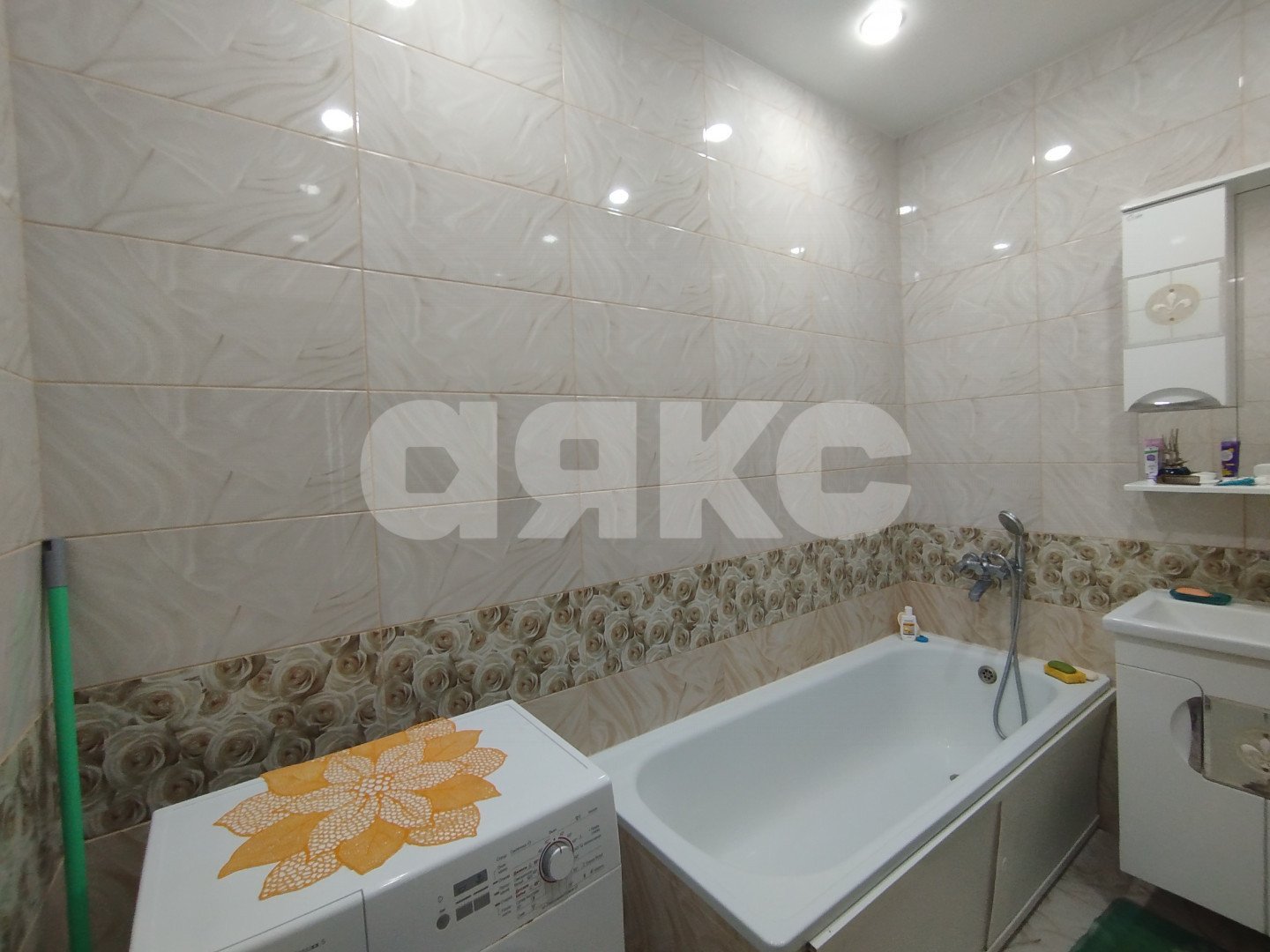 Фото №6: 1-комнатная квартира 40 м² - Горячий Ключ, Администрация, жилой комплекс Аристократ, Администрация, мкр. жилой комплекс Аристократ, ул. Бабушкина, 36