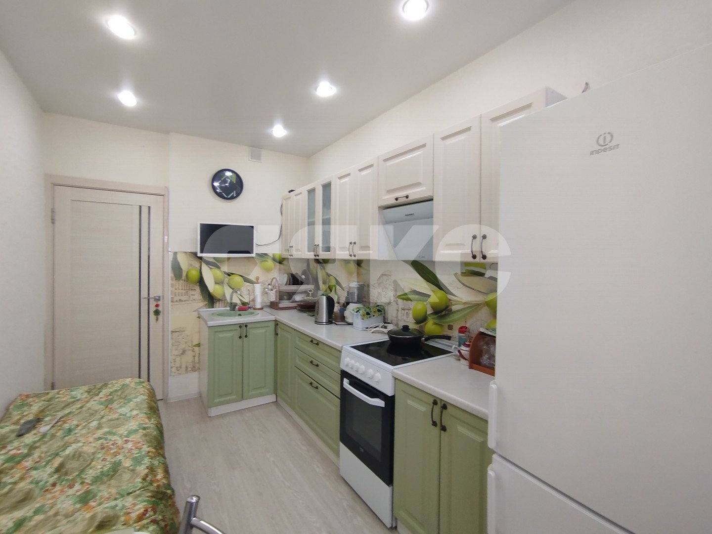 Фото №2: 1-комнатная квартира 40 м² - Горячий Ключ, Администрация, жилой комплекс Аристократ, Администрация, мкр. жилой комплекс Аристократ, ул. Бабушкина, 36