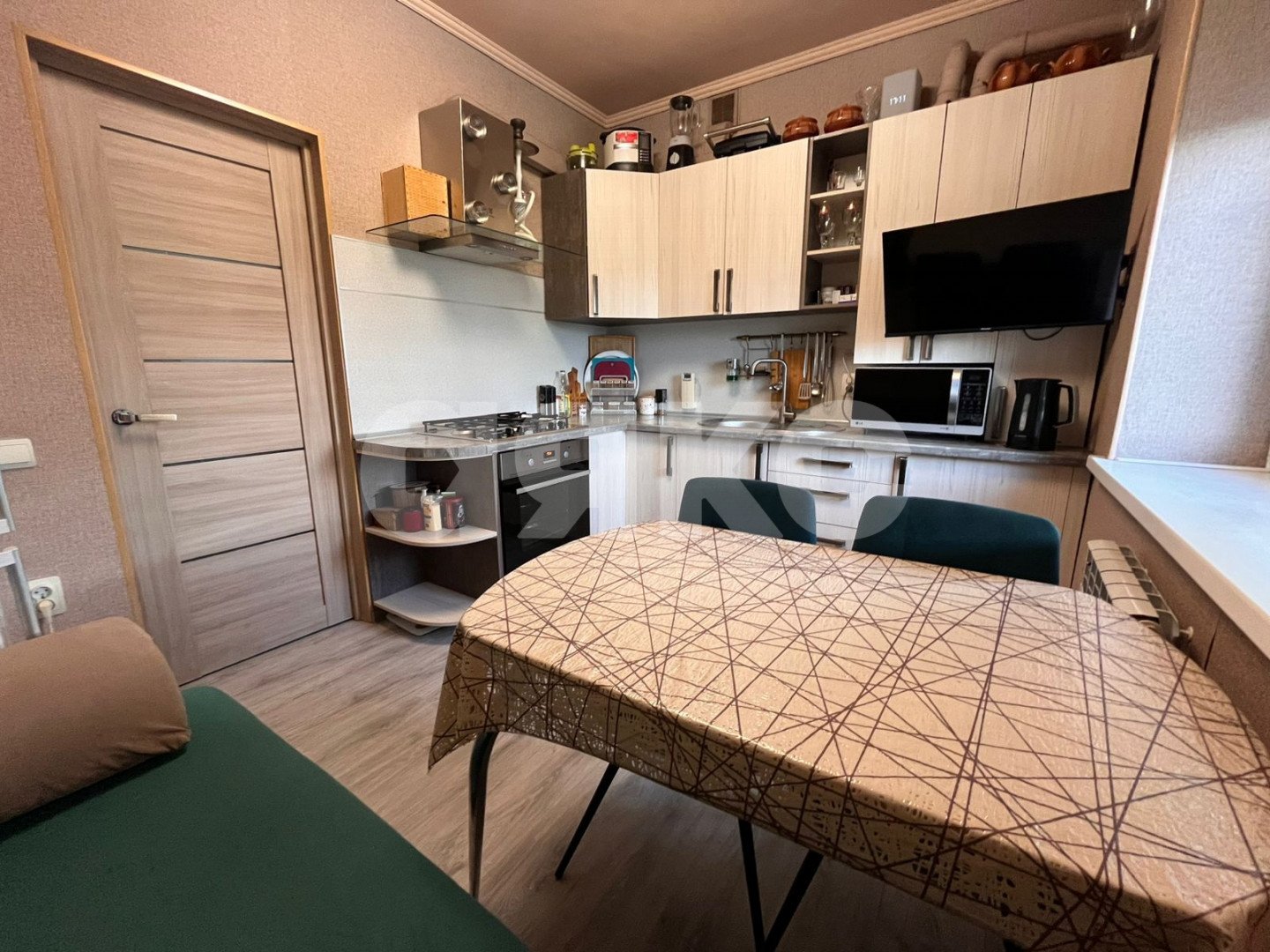 Фото №3: 1-комнатная квартира 40 м² - Горячий Ключ, мкр. Администрация, ул. Кучерявого, 87