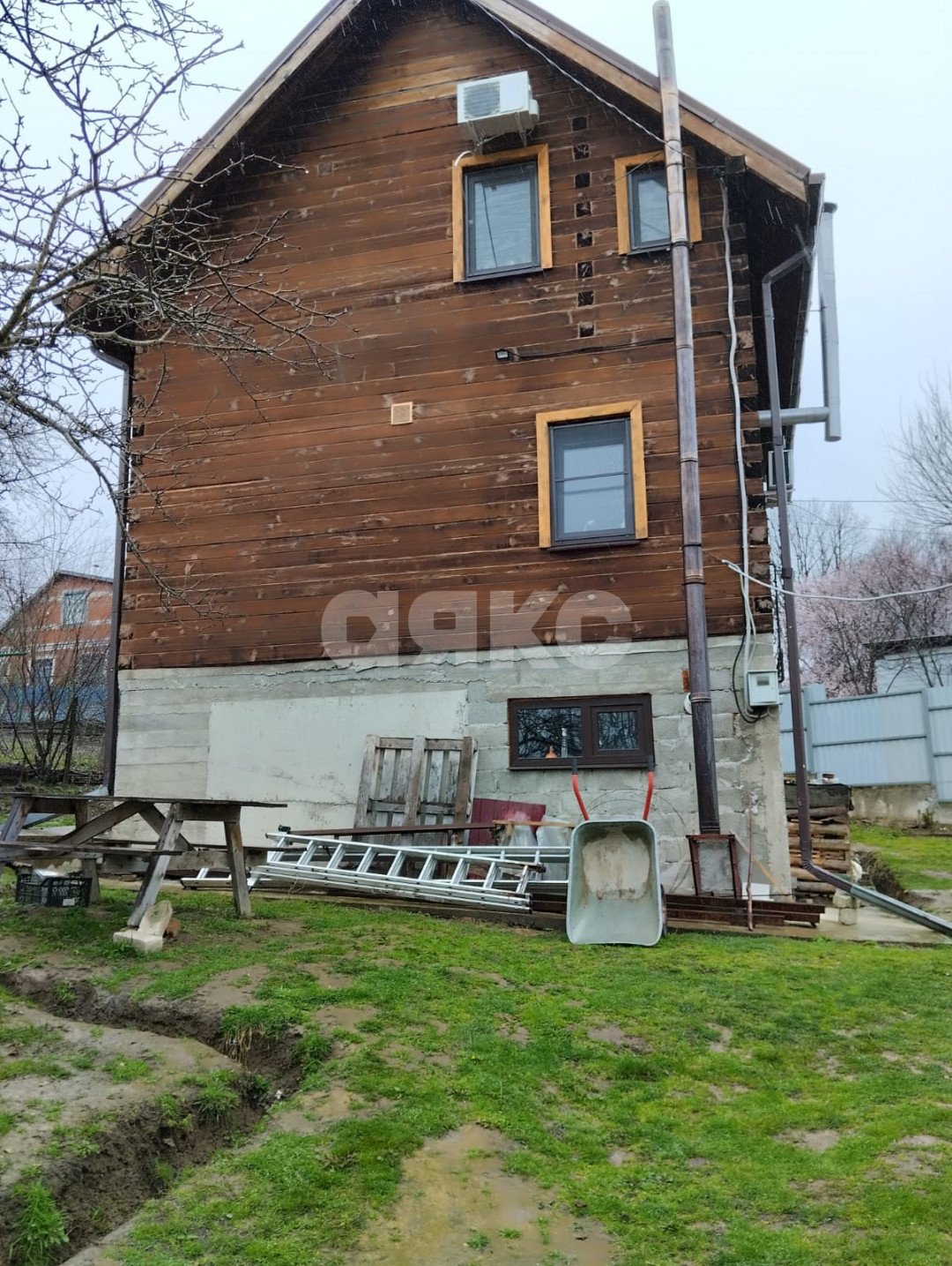 Фото №2: Дом 89 м² + 5.65 сот. - Горячий Ключ, Городская Больница, мкр. СТ Кунпанова Поляна, ул. Розовая