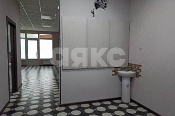 Фото №4: Коммерция 77 м² - Горячий Ключ, мкр. жилой комплекс Дубрава, ул. Михаила Корницкого, 2