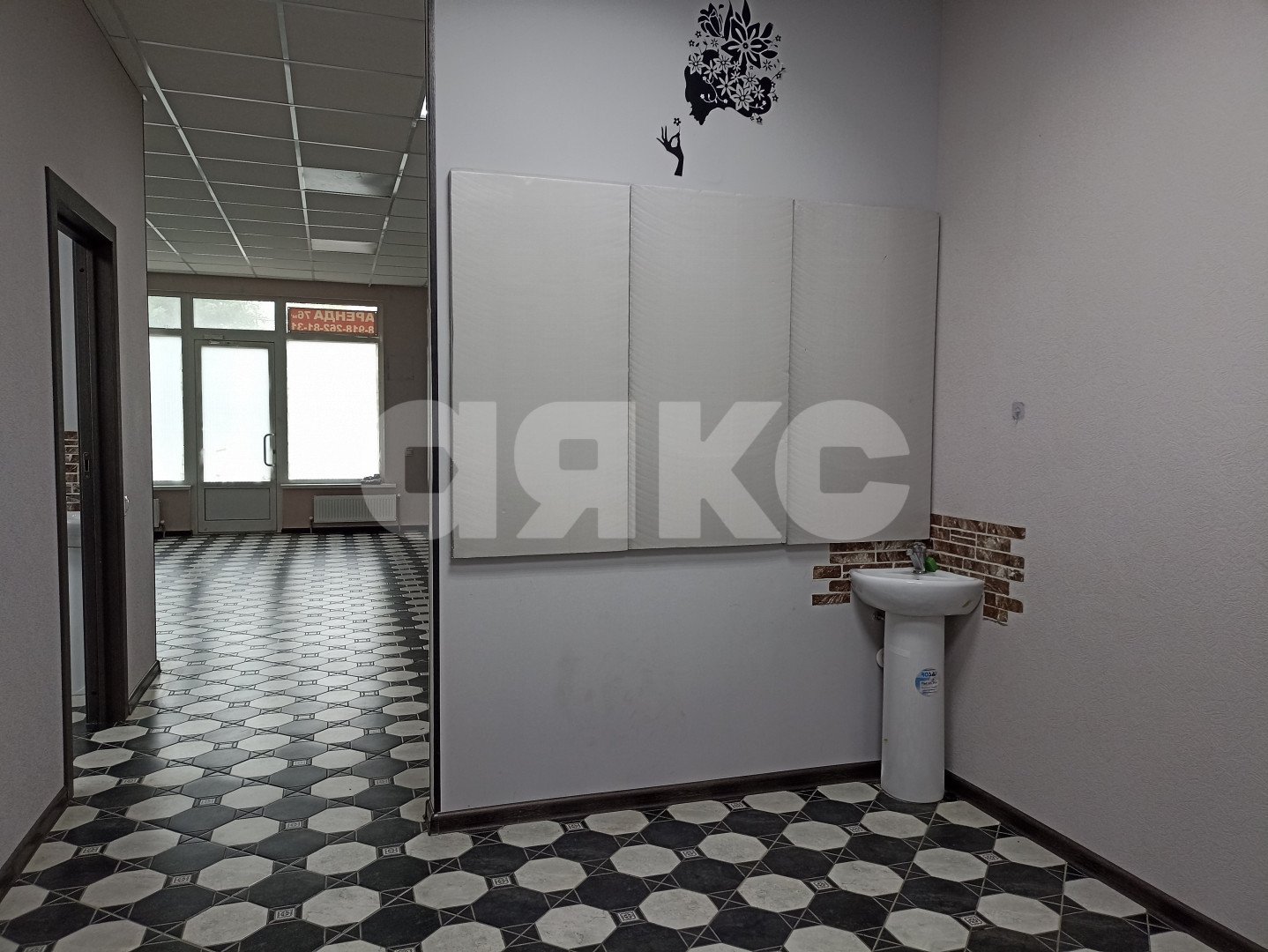 Фото №4: Коммерция 77 м² - Горячий Ключ, Развилка, Дубрава, Развилка, мкр. жилой комплекс Дубрава, ул. Михаила Корницкого, 2