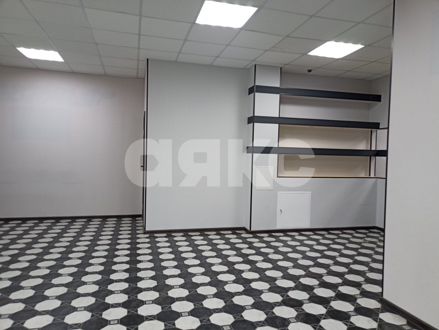 Фото №3: Коммерция 77 м² - Горячий Ключ, Развилка, Дубрава, Развилка, мкр. жилой комплекс Дубрава, ул. Михаила Корницкого, 2