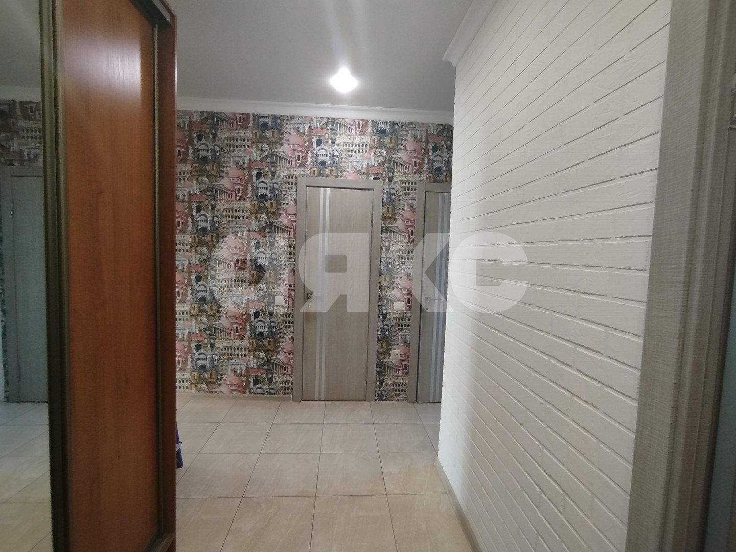 Фото №9: 2-комнатная квартира 64 м² - Горячий Ключ, Городская Больница, мкр. Городская Больница, ул. Ярославского, 100Б