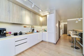 Фото №4: 2-комнатная квартира 74 м² - Краснодар, мкр. жилой комплекс Фамилия, ул. Старокубанская, 124