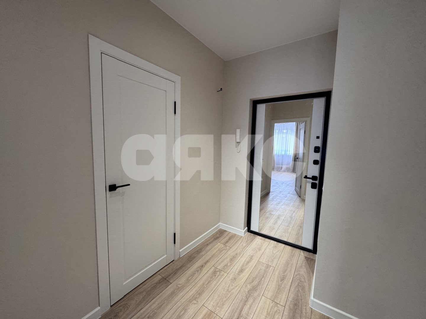 Фото №3: 1-комнатная квартира 34 м² - Горячий Ключ, мкр. Курортная Зона, ул. Ленина, 147А