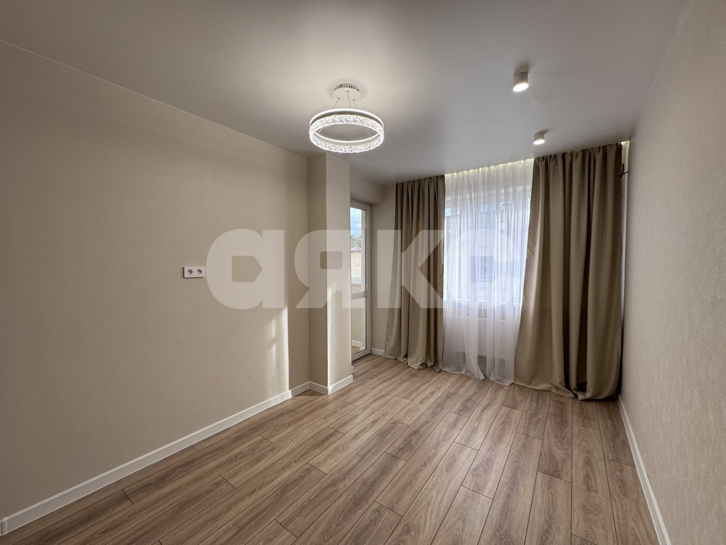 Фото №9: 1-комнатная квартира 34 м² - Горячий Ключ, мкр. Курортная Зона, ул. Ленина, 147А