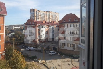 Фото №4: 2-комнатная квартира 65 м² - Горячий Ключ, мкр. Администрация, ул. Ленина, 210