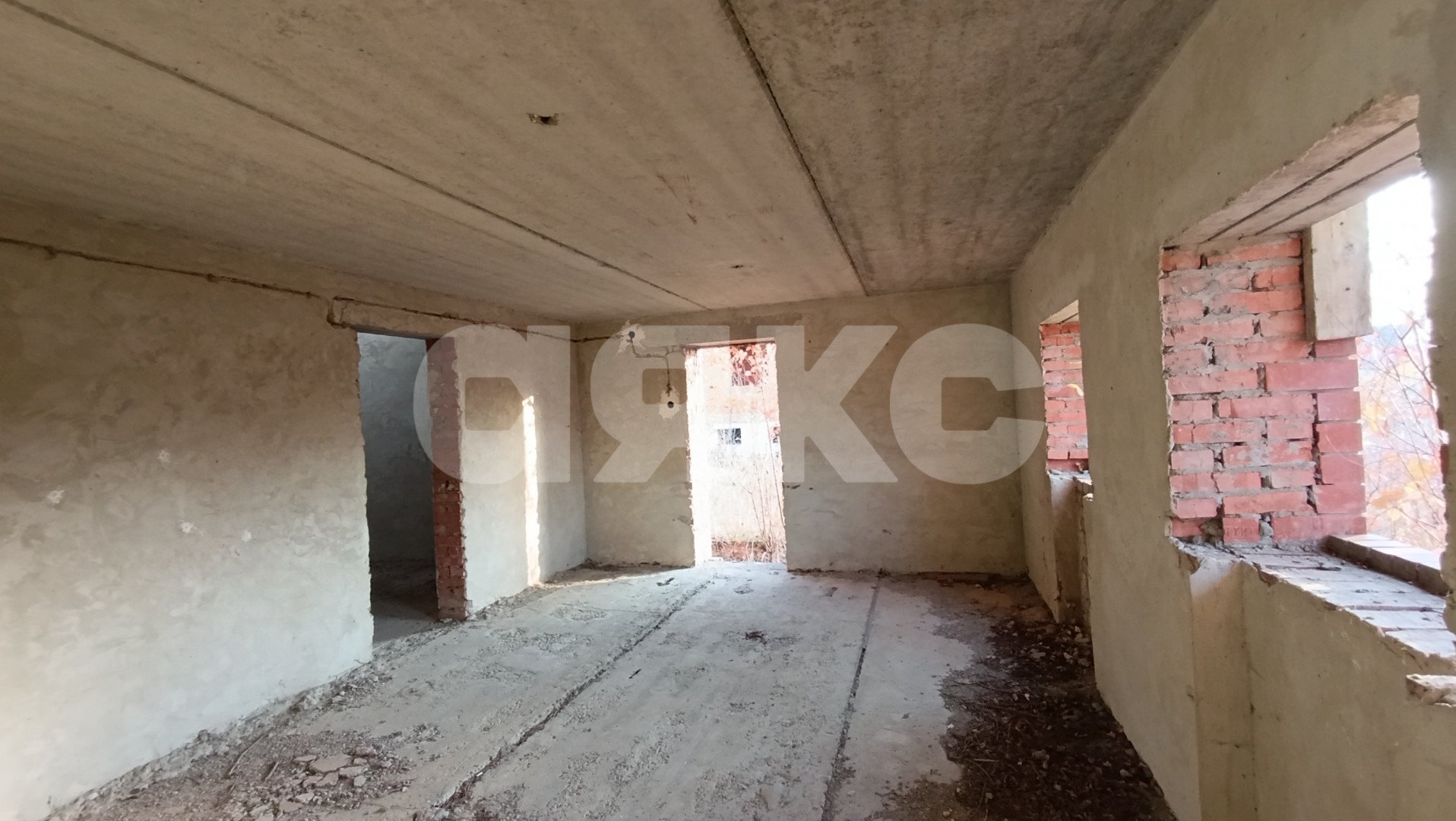 Фото №5: Дом 250 м² + 15 сот. - Саратовская, 4-й, мкр. 13-й квартал, 5