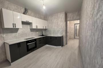 Фото №2: 1-комнатная квартира 42 м² - Краснодар, мкр. Губернский, ул. имени Героя Георгия Бочарникова, 12