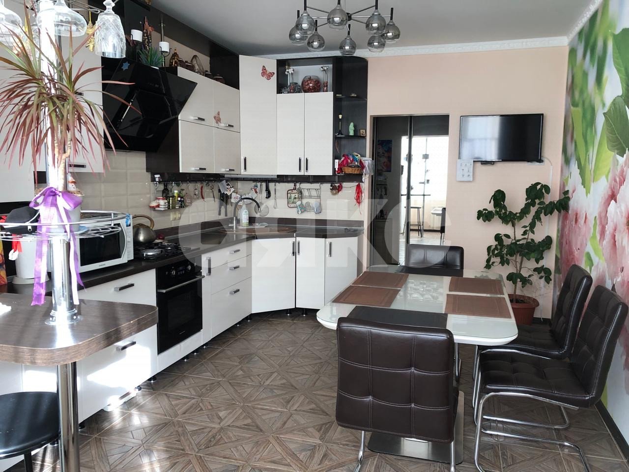 Фото №1: 2-комнатная квартира 67 м² - Горячий Ключ, мкр. Администрация, ул. Псекупская, 151В