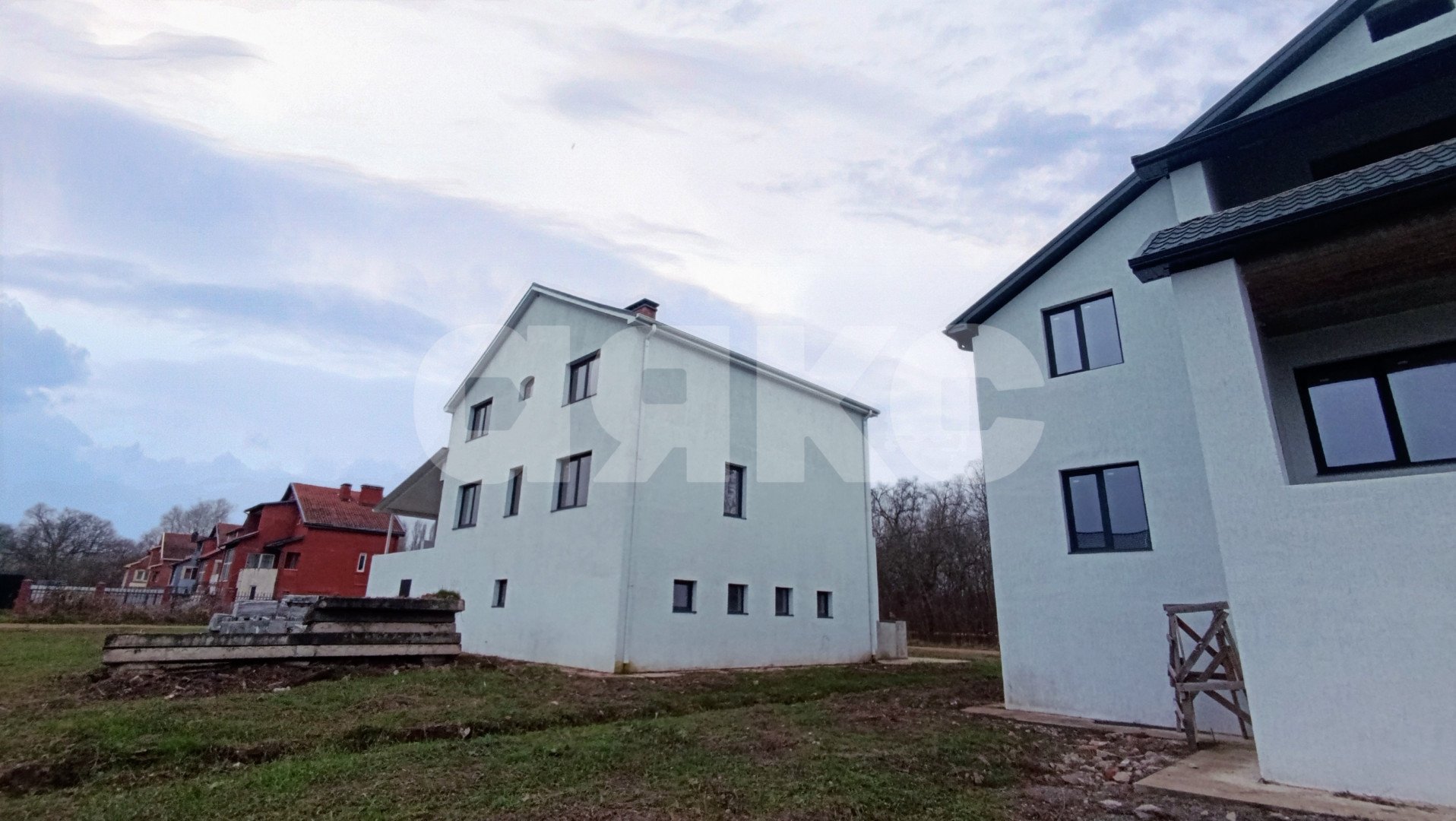 Фото №17: Дом 390 м² + 8 сот. - Саратовская, мкр. 4-й, ул. Шоссейная, 179