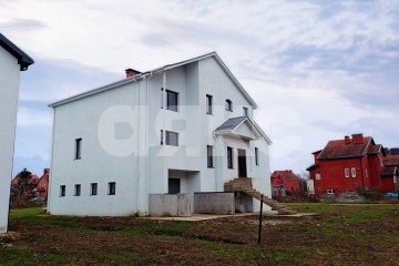 Фото №2: Дом 390 м² - Саратовская, мкр. 4-й, ул. Шоссейная, 179