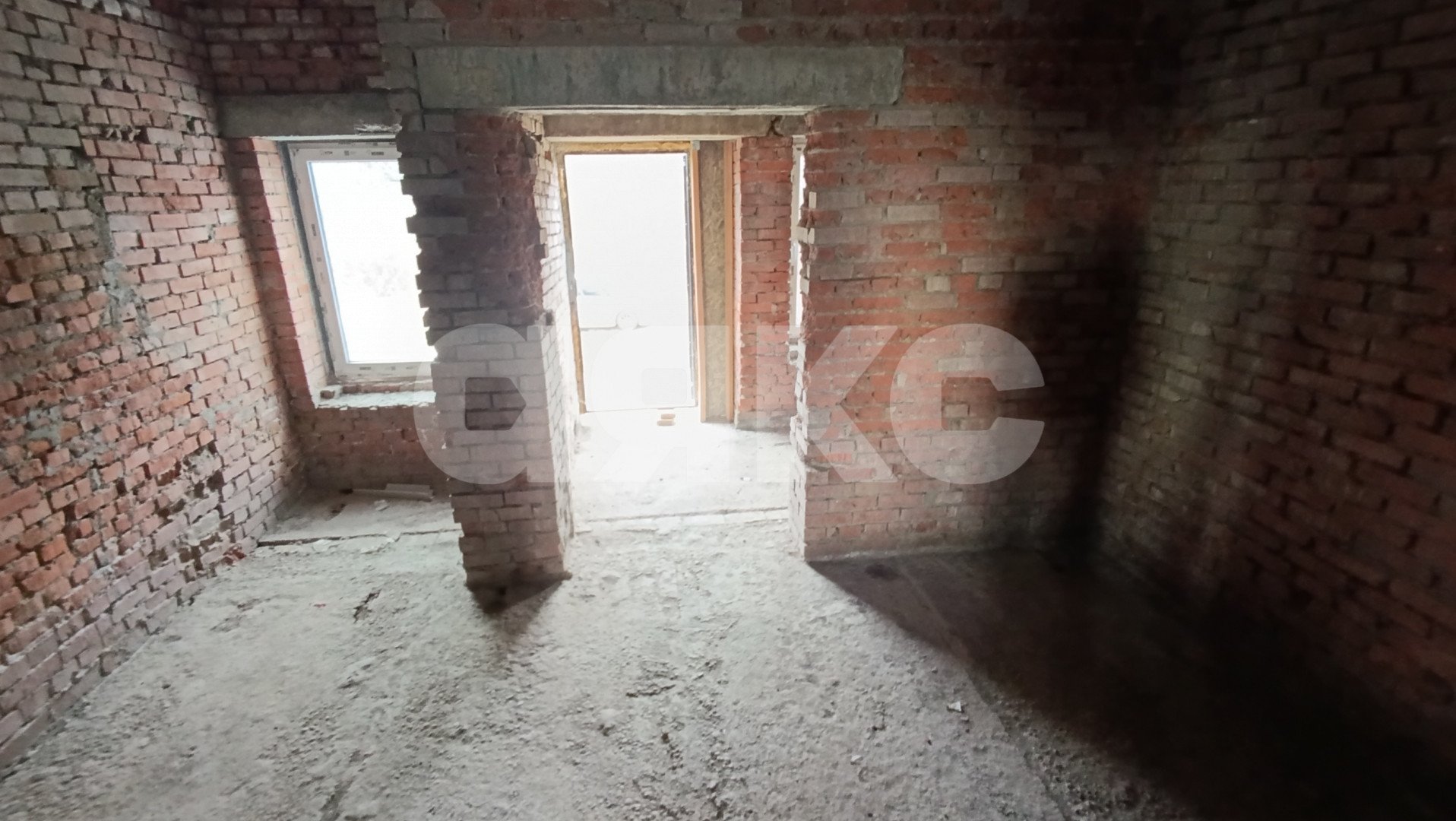 Фото №9: Дом 390 м² + 8 сот. - Саратовская, мкр. 4-й, ул. Шоссейная, 179