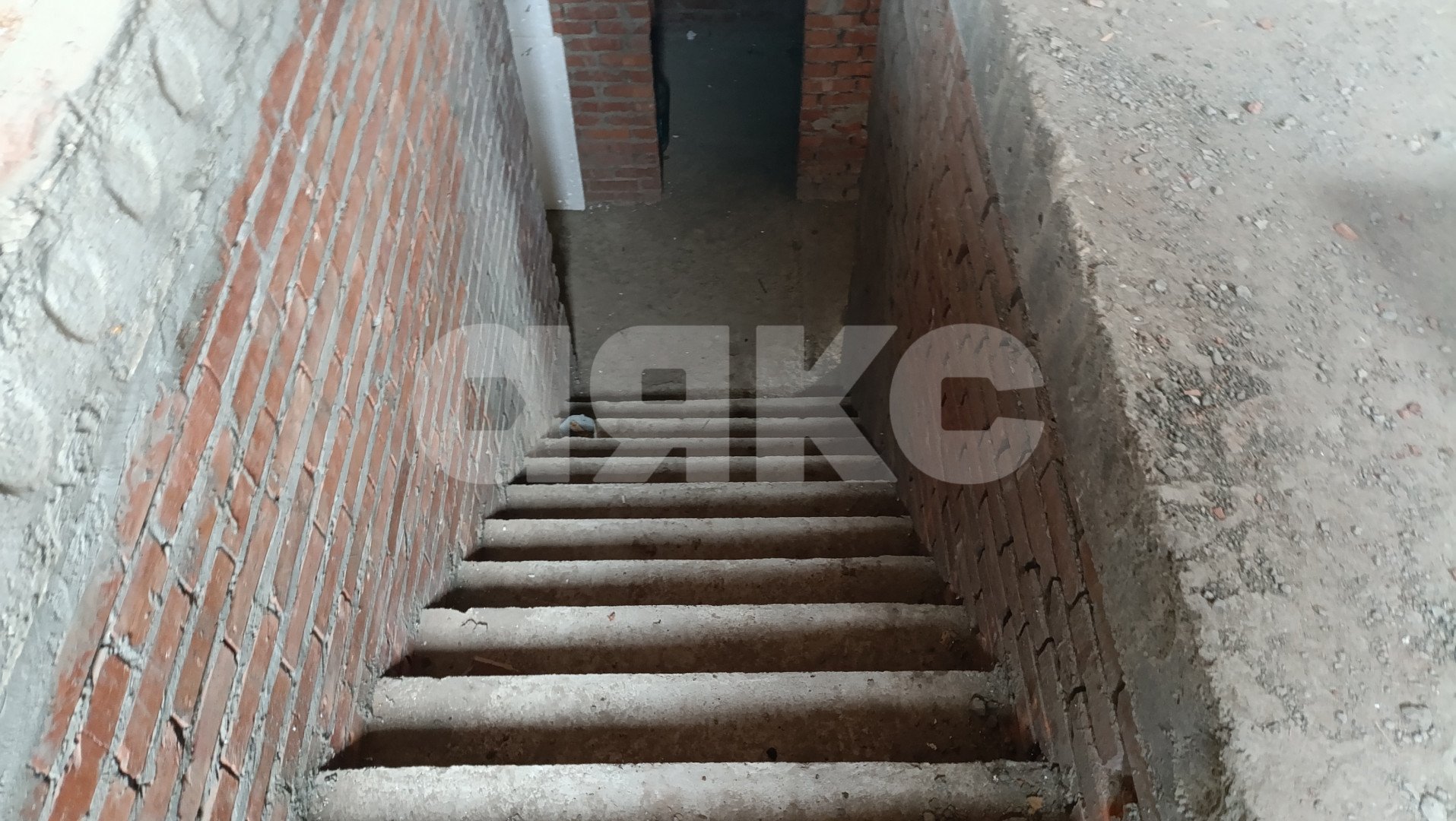 Фото №10: Дом 390 м² + 8 сот. - Саратовская, мкр. 4-й, ул. Шоссейная, 179