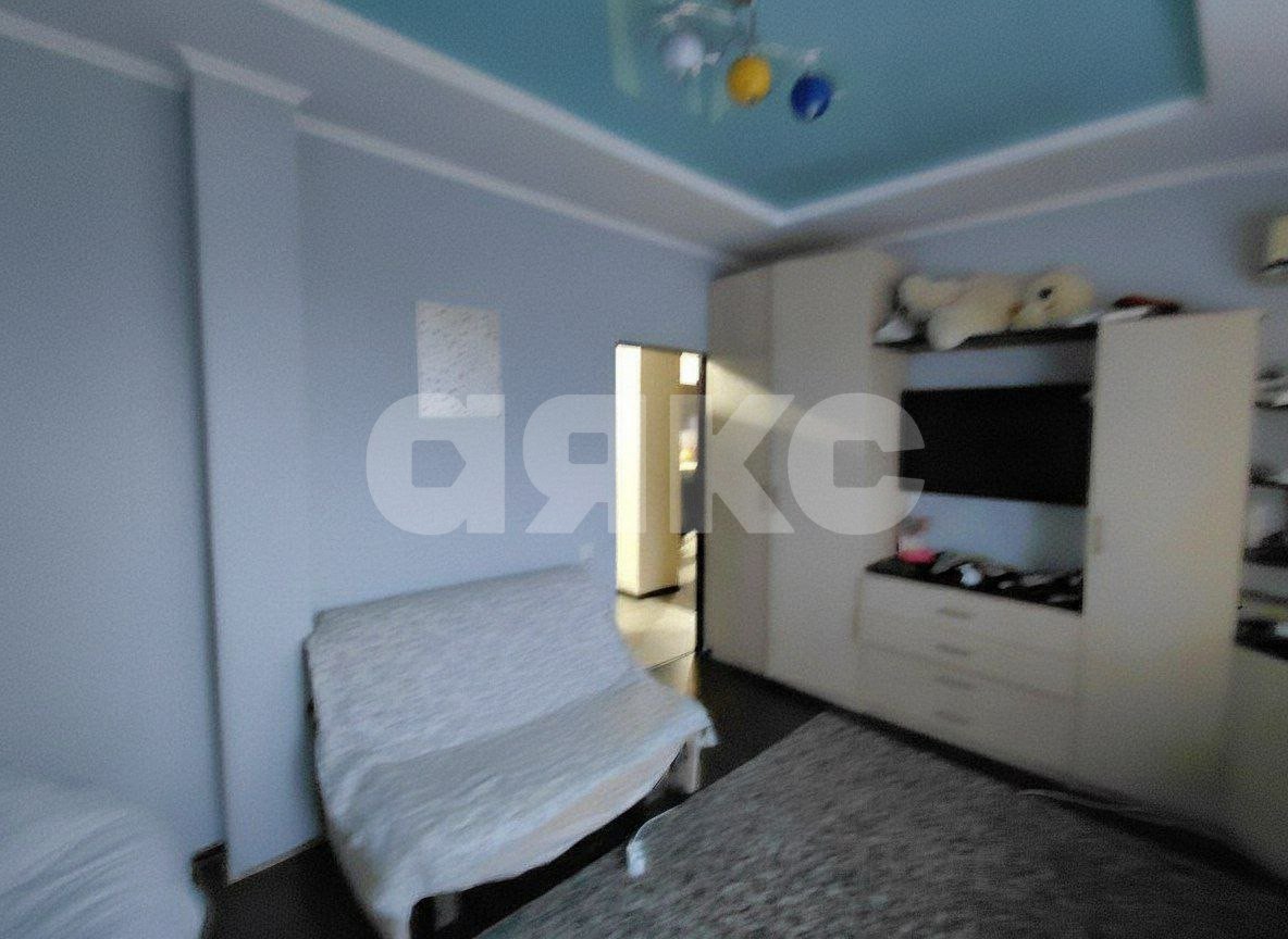 Фото №4: 2-комнатная квартира 76 м² - Горячий Ключ, мкр. Администрация, ул. Тараника, 12А