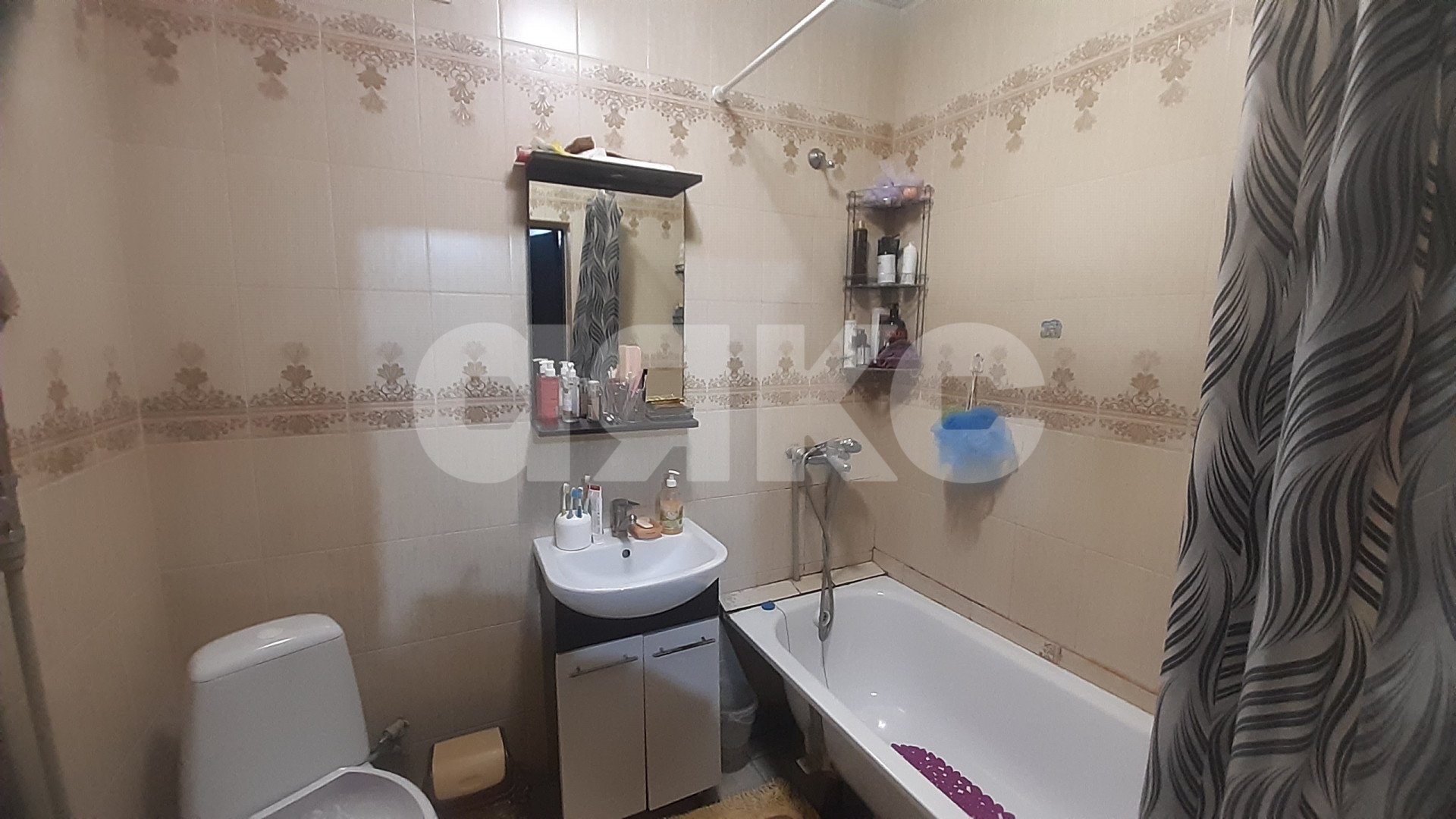 Фото №7: 2-комнатная квартира 60 м² - Горячий Ключ, Администрация, мкр. Администрация, ул. Кириченко, 11А