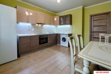 Фото №3: 2-комнатная квартира 75 м² - Краснодар, мкр. жилой комплекс Поющие Фонтаны, ул. Невкипелого, 18к2