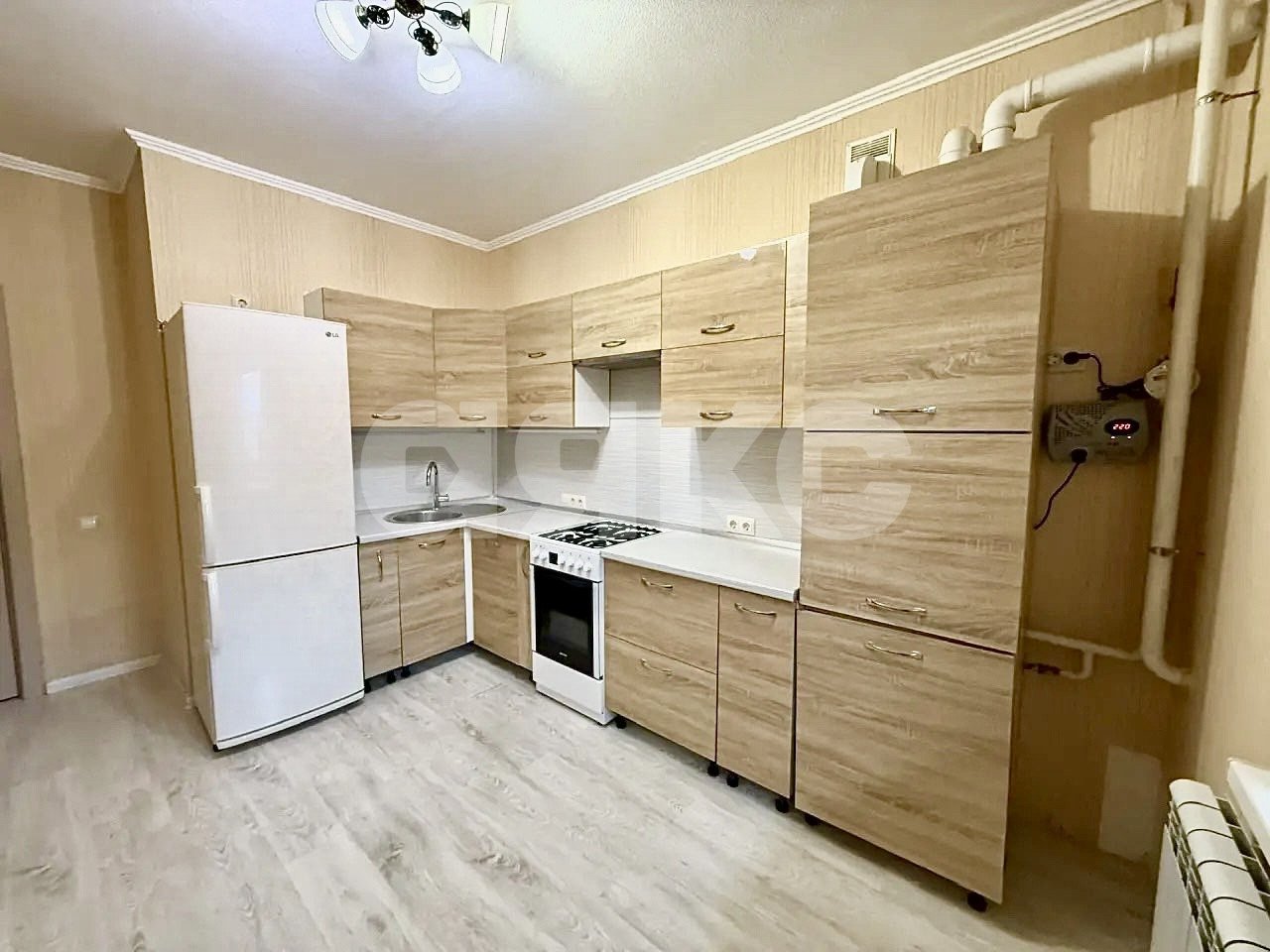 Фото №1: 1-комнатная квартира 37 м² - Горячий Ключ, Администрация, мкр. Администрация, ул. Пономаренко, 24В