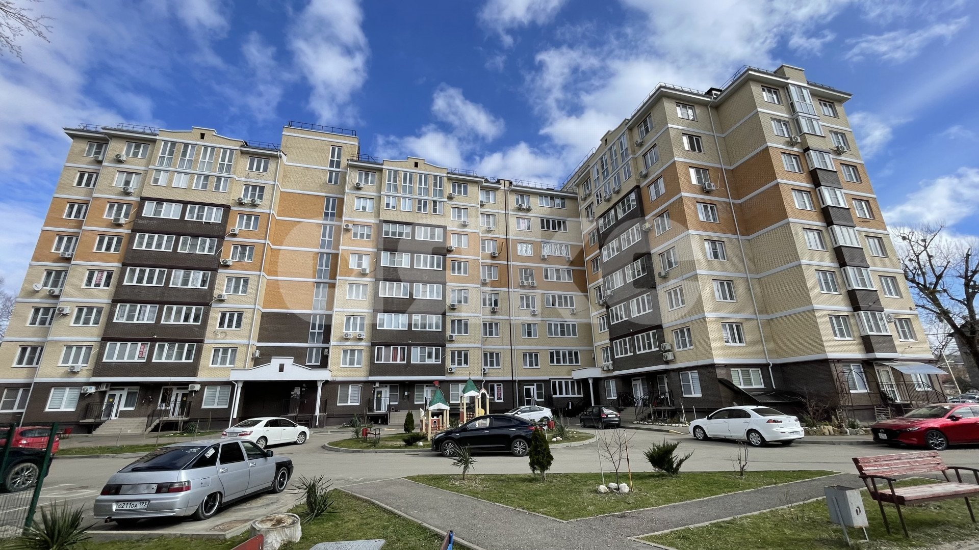 Фото №1: 2-комнатная квартира 55 м² - Горячий Ключ, Администрация, жилой комплекс Комфорт, Администрация, мкр. жилой комплекс Комфорт, ул. Ленина, 203М