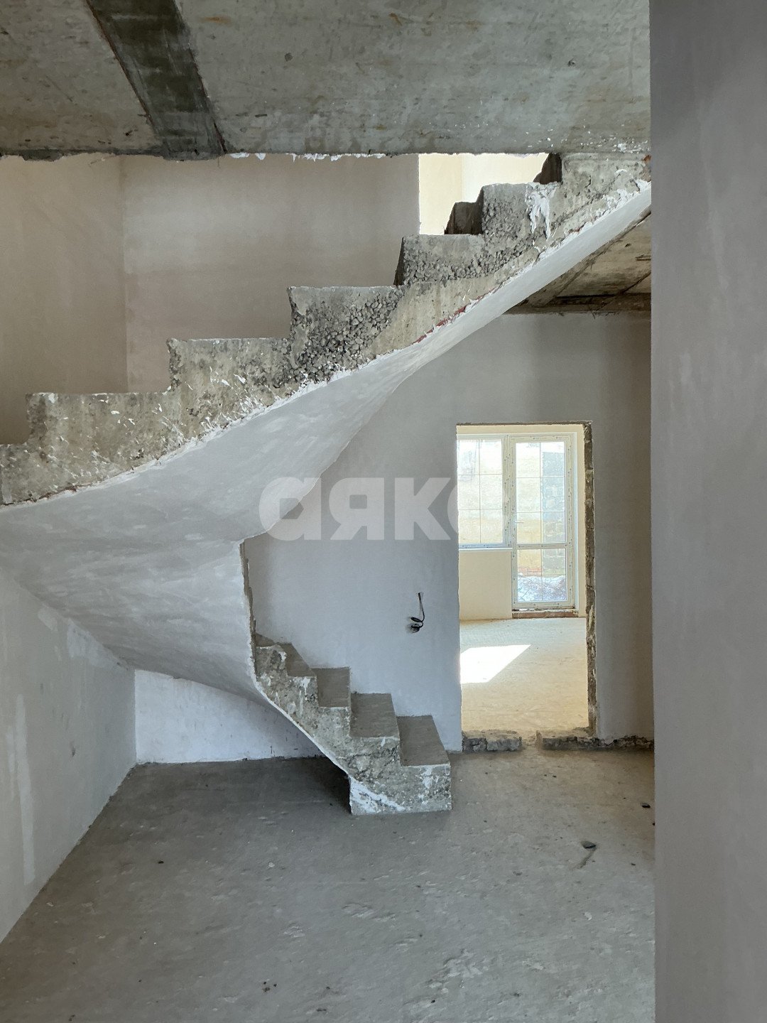 Фото №4: Дуплекс 160 м² + 2 сот. - Горячий Ключ, мкр. Старый Рынок, ул. Кондратьева, 81