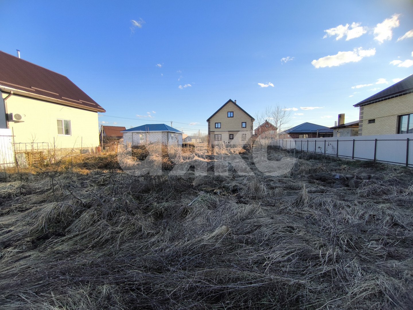 Фото №1: Земельный участок под ИЖС 6 сот. - Саратовская, ул. Каштановая