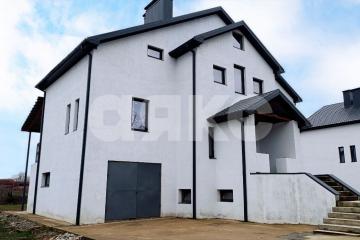 Фото №3: Дом 286 м² - Саратовская, мкр. 4-й, ул. Шоссейная, 179