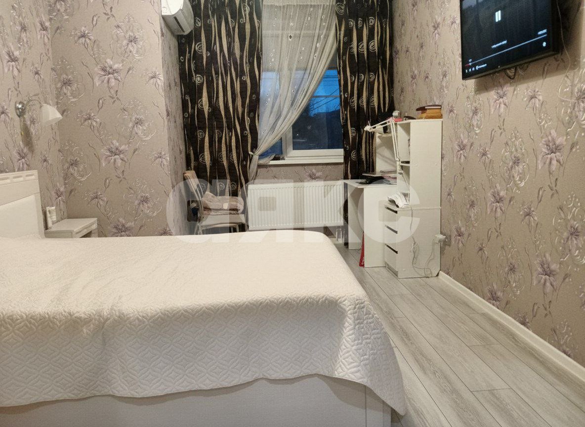 Фото №3: 2-комнатная квартира 62 м² - Горячий Ключ, Администрация, мкр. жилой комплекс Аристократ, ул. Бабушкина, 36