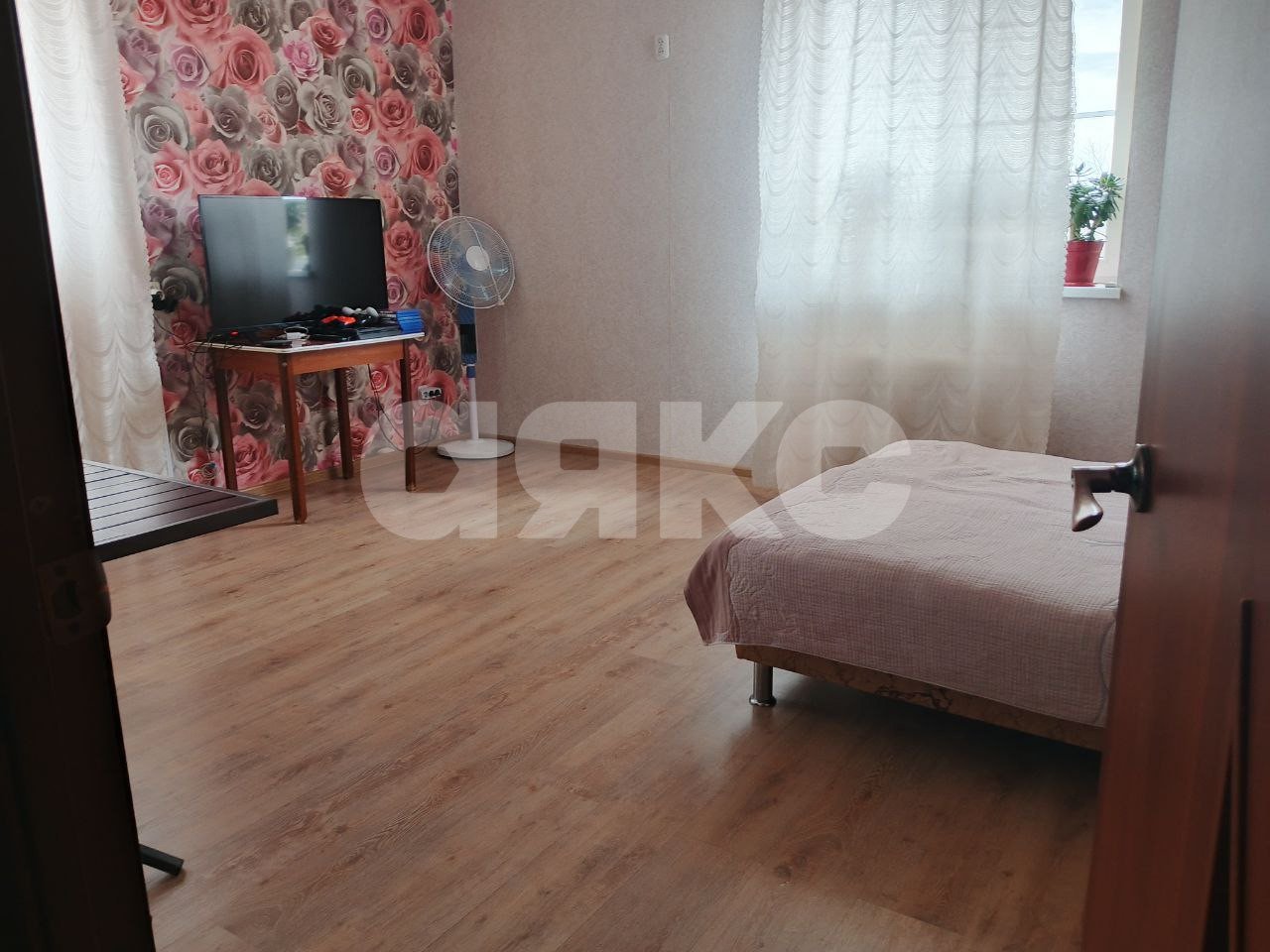 Фото №1: 2-комнатная квартира 57 м² - Горячий Ключ, Администрация, мкр. жилой комплекс Аристократ, ул. Бабушкина, 36