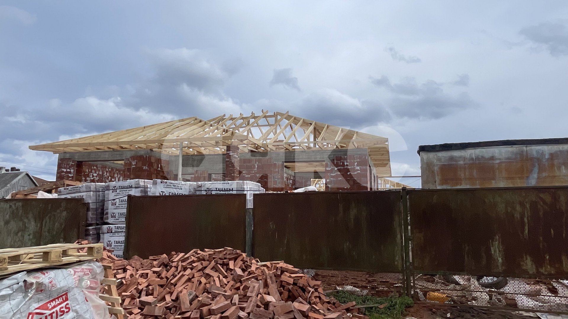 Фото №4: Дом 124 м² + 5 сот. - Горячий Ключ, мкр. Городская Больница, ул. Партизанская