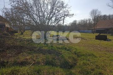 Фото №1: Земельный участок под ИЖС - Первомайский, ул. Комарова