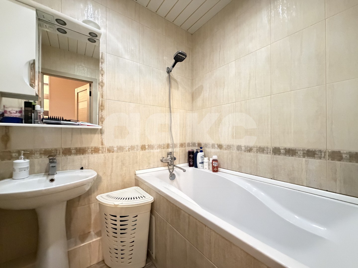 Фото №10: 3-комнатная квартира 83 м² - Горячий Ключ, мкр. Развилка, ул. Энгельса, 1Ак4