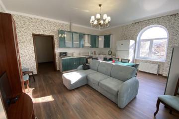 Фото №1: 2-комнатная квартира 85 м² - Горячий Ключ, мкр. Старый Рынок, ул. Лермонтова, 77