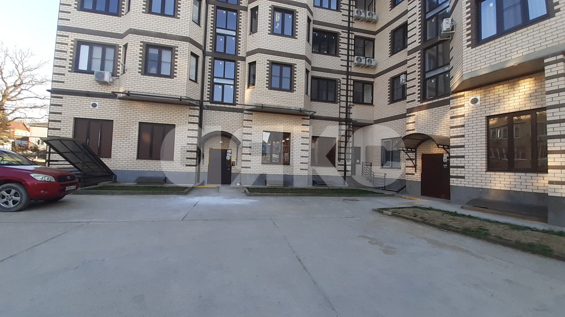 Фото №3: 1-комнатная квартира 40 м² - Горячий Ключ, мкр. Развилка, ул. Герцена, 52Г