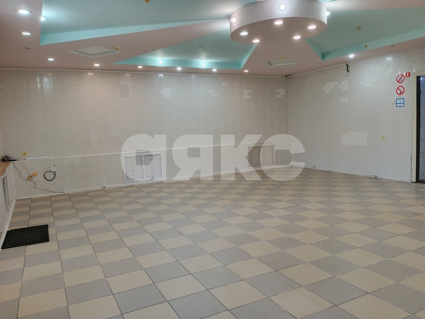 Фото №4: Коммерция 97 м² - Горячий Ключ, Курортная Зона, Курортная Зона, Городская Больница, мкр. жилой комплекс Горячий, ул. Школьная