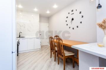 Фото №2: 2-комнатная квартира 52 м² - Краснодар, мкр. Губернский, ул. им. Героя Яцкова И.В., 15к2