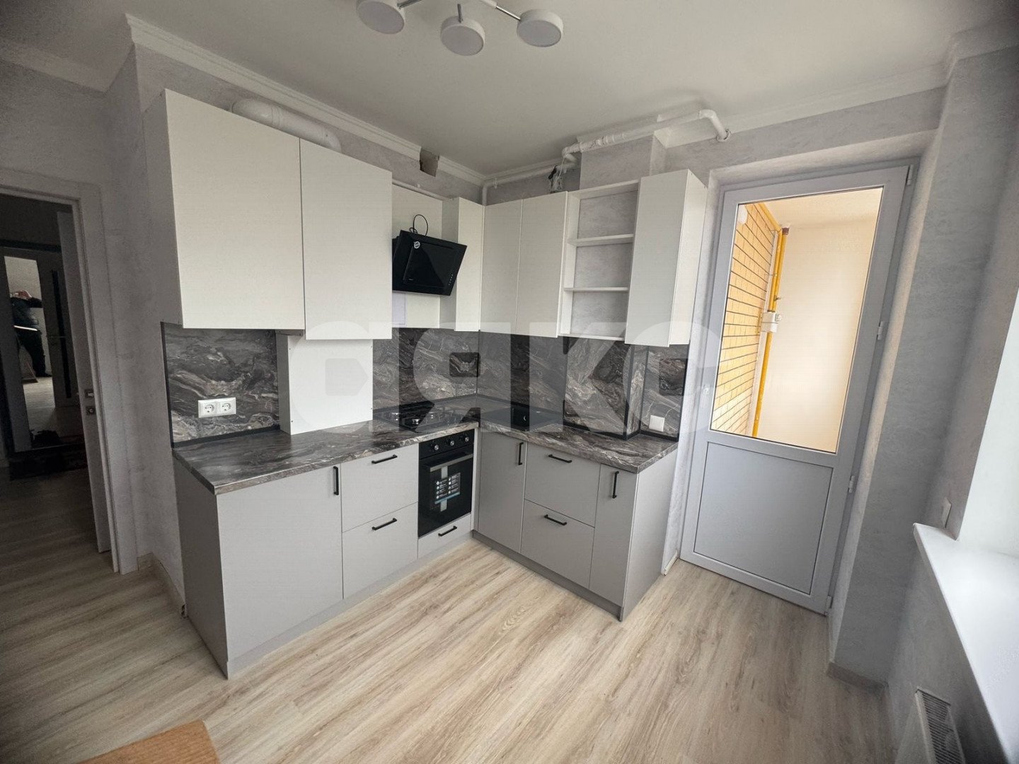 Фото №1: 2-комнатная квартира 54 м² - Горячий Ключ, мкр. Курортная Зона, ул. Ленина, 147А